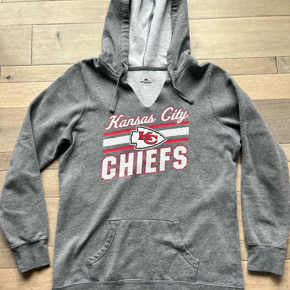 Gray Kansas City Chiefs Hoodie-Size Large